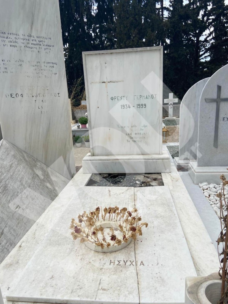 Το YOUWEEKLY στο Α' νεκροταφείο Αθηνών