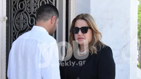 «Ναύαρχέ μου...» - Η σπαρακτική ανάρτηση της Μοιραράκη για τον έναν χρόνο από το θάνατο του συζύγου της