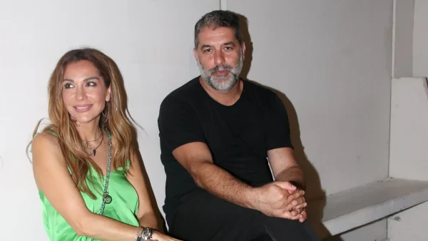 «Σ' αγαπάω και...» - Η ανάρτηση του Βασίλη Μπισμπίκη με την πιο "καυτή" φωτογραφία της Δέσποινας Βανδή