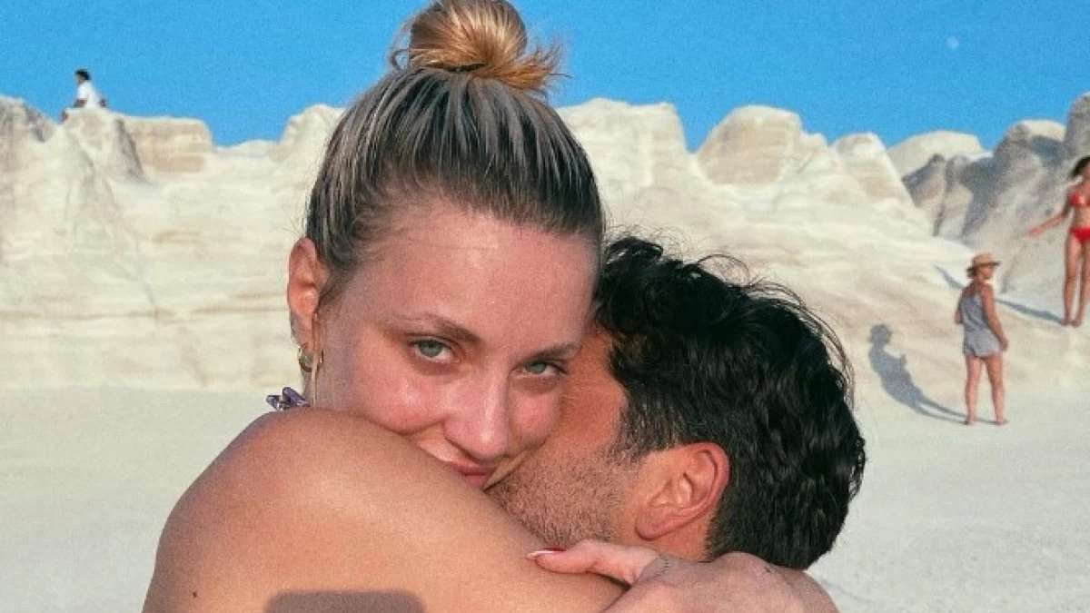 Χρήστος Μάστορας: Στην κουζίνα για το χατίρι της αγαπημένης του, Γαρυφαλλιάς Καληφώνη