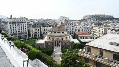 Καιρός: Γενικά αίθριος με λίγες νεφώσεις πρόσκαιρα αυξημένες - Που θα φτάσει η θερμοκρασία;