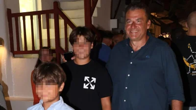 Γιώργος Λιάγκας: Χριστούγεννα με τους γιους του στο εξωτερικό – Ο μαγευτικός προορισμός που επέλεξαν
