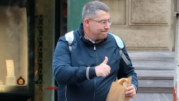 Ο Άκης Παυλόπουλος απαντάει στα σχόλια για το «τοστ»: «Για όσους μπήκαν στον κόπο να ασχοληθούν...»