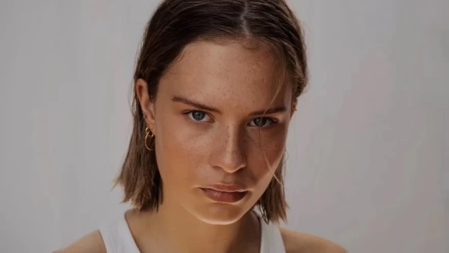 woman_oily_skin