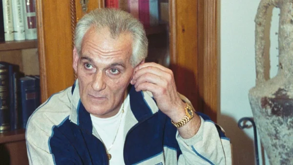 Βαγγέλης Ρωχάμης: Η ζωή του σταρ φυγά της δεκαετίας του '80 - Η φυλακή, η φυγή και οι γυναίκες