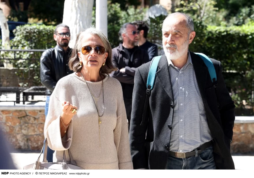 Κηδεία Γιώργου Καραγιάννη Λουκία Παπαδάκη Στέλιος Μάινας