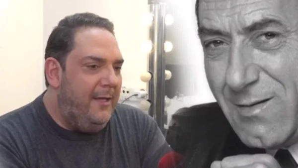 Στέλιος Διονυσίου: «Όταν μιλάω για τον πατέρα συγκινούμαι, έχει φύγει...» - Τα λόγια αγάπης για τον Στράτο Διονυσίου 36 χρόνια από τον θάνατο του