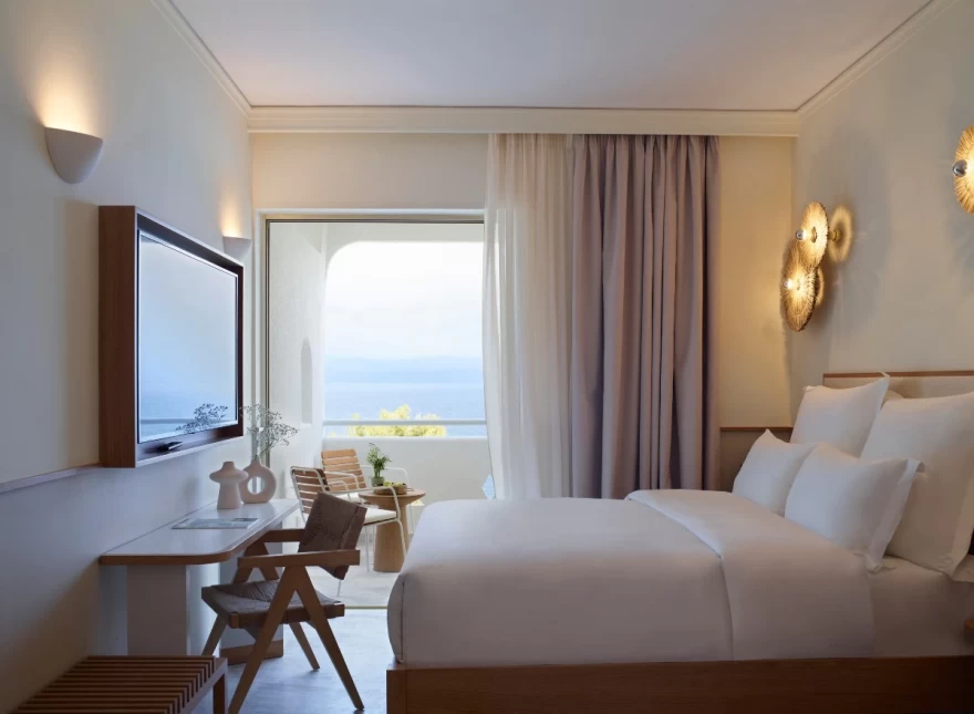 BrownHotel Χαλκίδα δωμάτιο