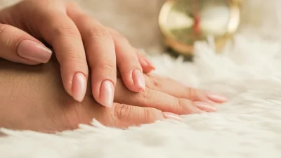 Nail cycling: Αυτό είναι το κόλπο για να διατηρήσεις τα νύχια σου υγιή & δυνατά!