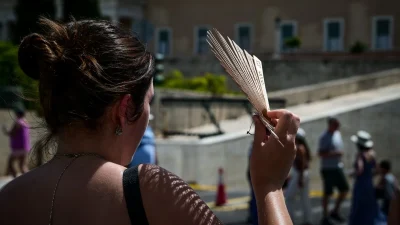 Καιρός 30/6: Μικρή άνοδος στη θερμοκρασία - Ήλιος και ζέστη σε όλη τη χώρα