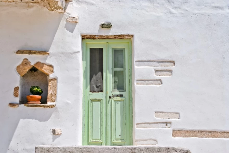 Αντίπαρος χώρα