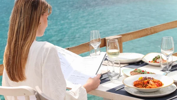 Limanaki Seafood Restaurant: Το απόλυτο στέκι για τους λάτρεις των θαλασσινών