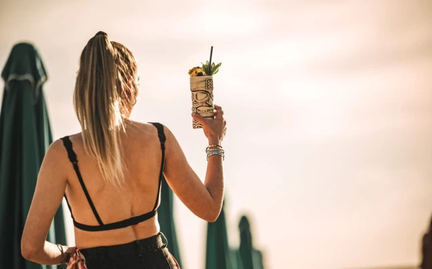 Bloom Αθηναϊκή ριβιέρα