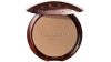 Sun-kissed makeup: Η τάση που κάνει δυναμικό comeback φέτος το καλοκαίρι