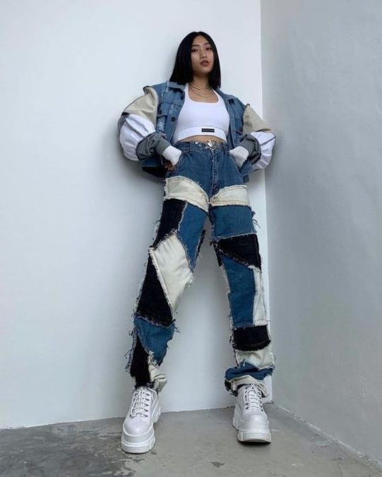 Influencer and Jean