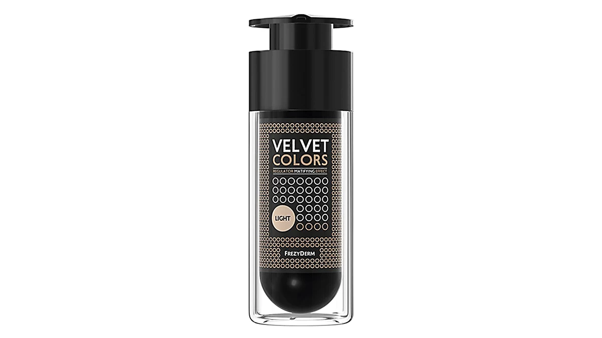Υγρό ματ makeup, Velvet Colors Foundation Light, Frezyderm, €28,12 (στα Φαρμακεία)