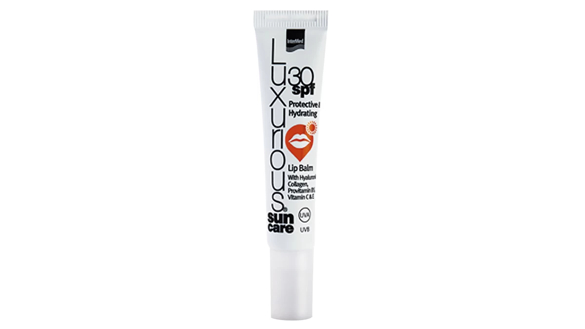 Προστατευτικό & ενυδατικό lip balm, Luxurious, Lip Balm SPF30, InterMed (στα φαρμακεία και σε επιλεγμένα καταστήματα λιανικής από την InterMed)