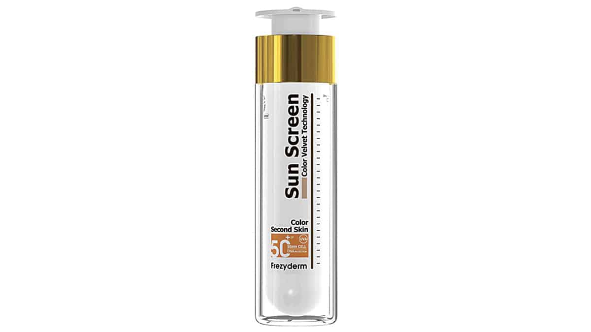Αντηλιακό προσώπου με χρώμα, Sun Screen, Color Velvet Technology, Color Second SKin SPF50+, Frezyderm, €32,39 (στα Φαρμακεία)