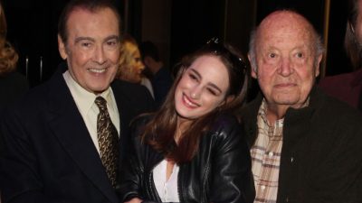 Η Μαρίας Βοσκοπούλου με τον Τόλη Βοσκόπουλο και τον Μίμη Πλέσσα