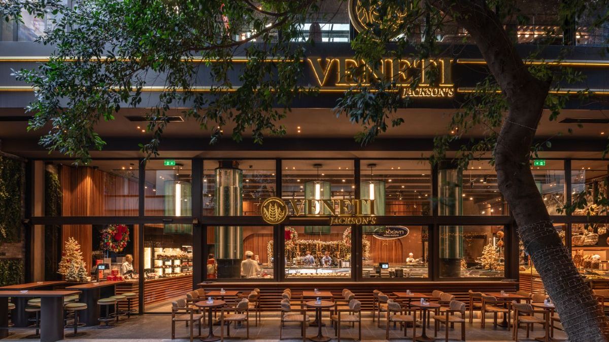 VENETI Jackson Hall