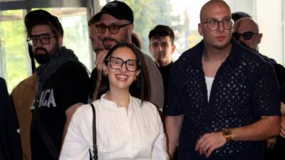 Klavdia, Oge
