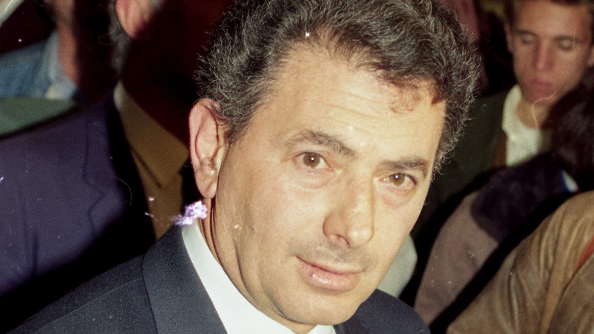 Βαλυράκης