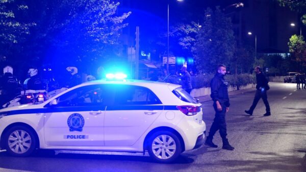 Έκρηξη αστυνομία περιπολικό